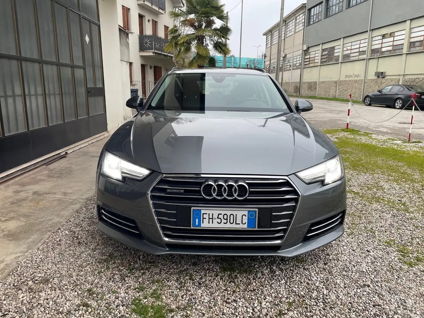 Audi A4 Audi A4 avant tdi 190 cv Quattro S Tronic Business Grigio - 2