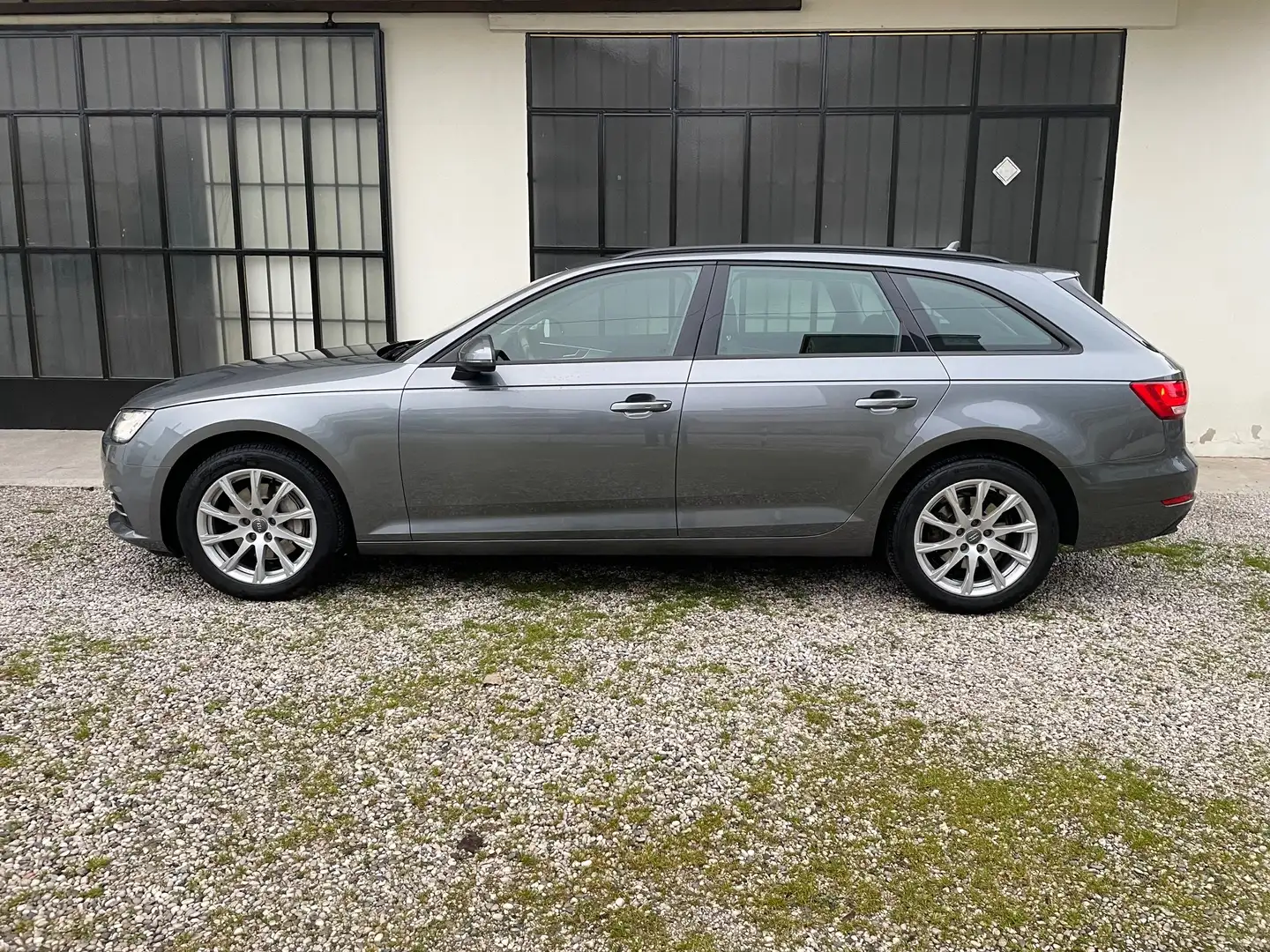 Audi A4 Audi A4 avant tdi 190 cv Quattro S Tronic Business Grigio - 1