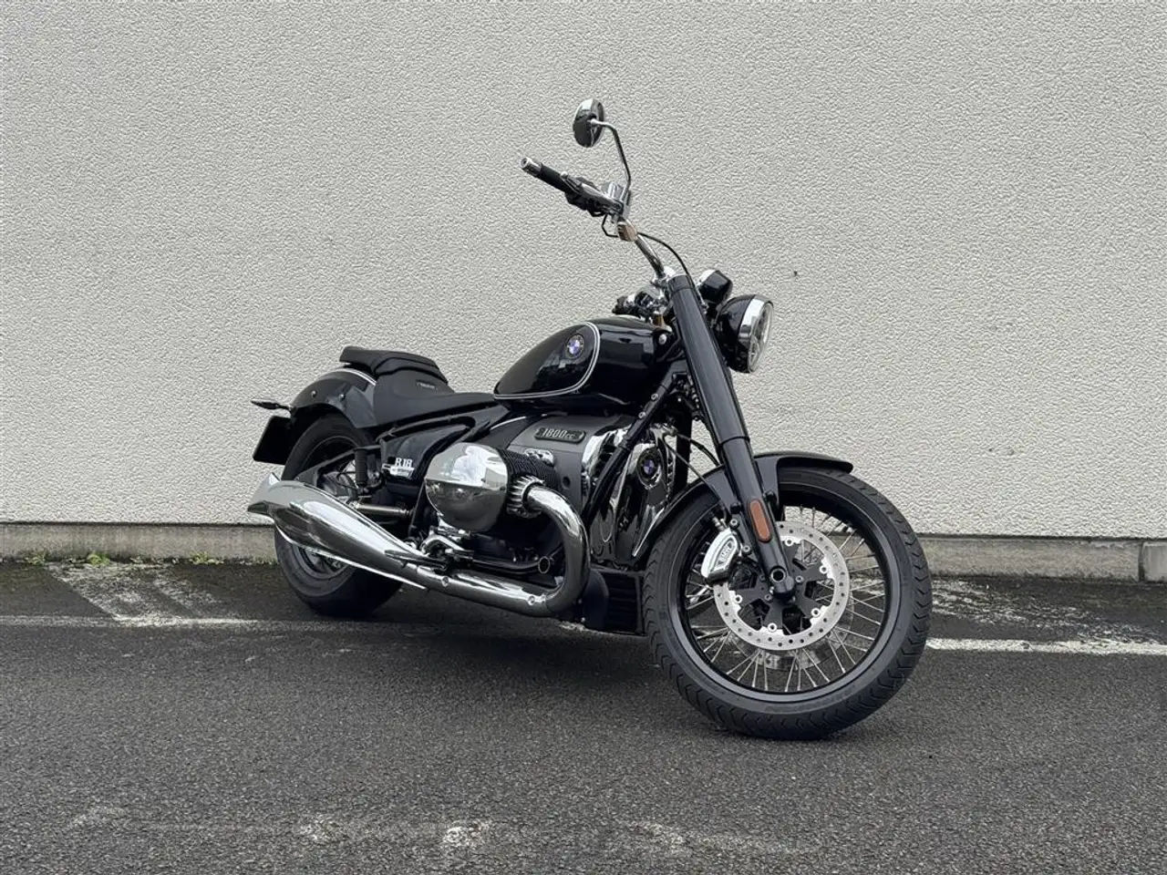 BMW R 18