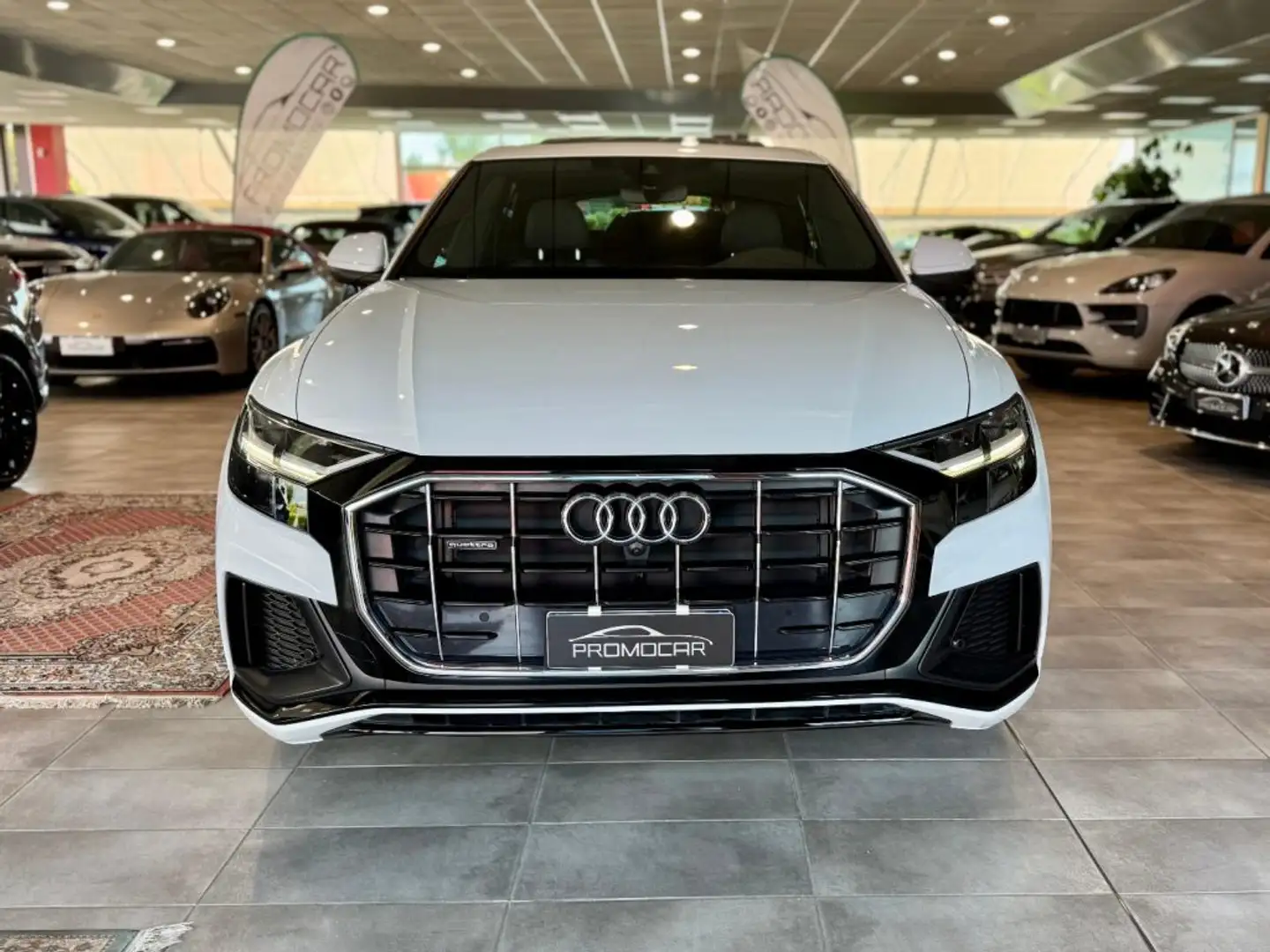 Audi Q8 50 TDI 286 CV QUATTRO TIPTRONIC SPORT *UNIPROP*TET Bianco - 2