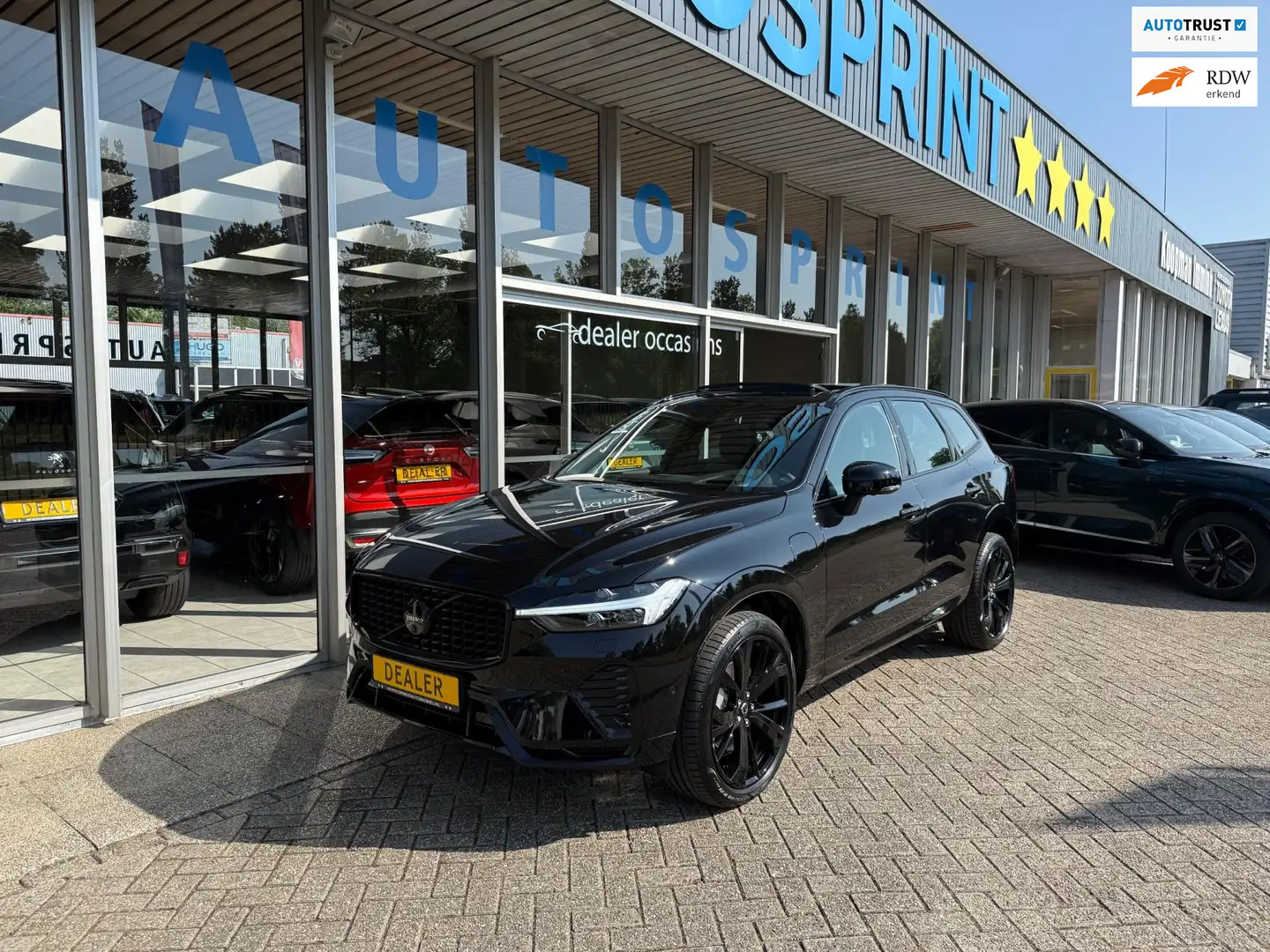 Volvo XC60 2.0 T8 Plug-in hybrid AWD Ultra Black Edition 455P Noir - 1