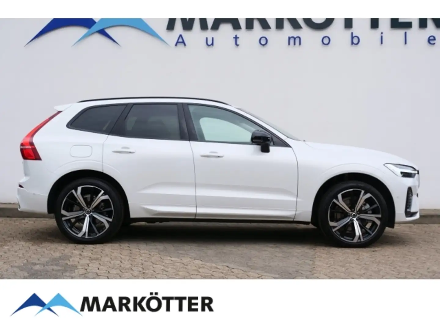 Volvo XC60 B4 Plus Dark ACC/BLIS/H&K/CAM/4xSHZ/FSH/21'' Weiß - 1