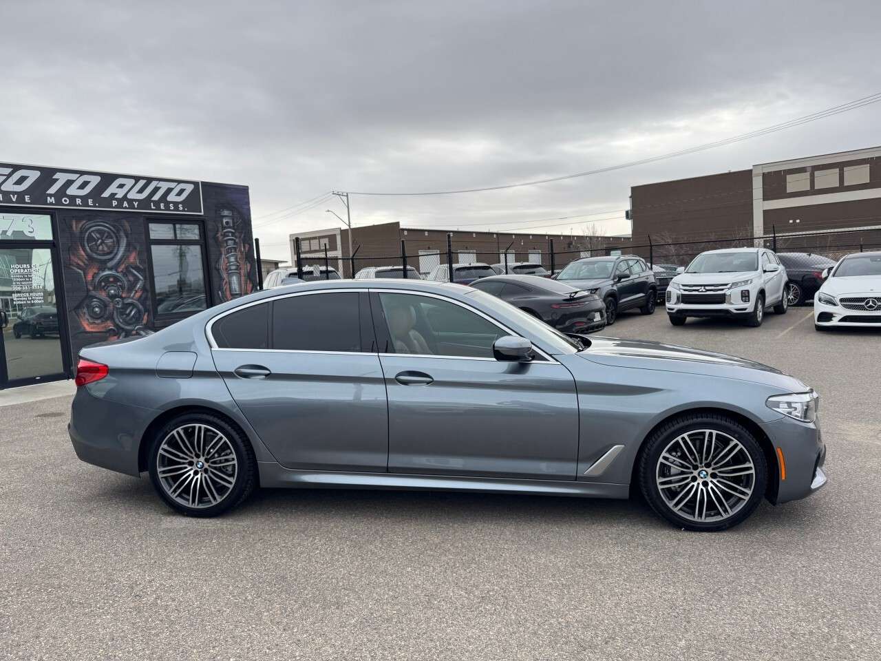 2019 BMW 5 Series 530i xDrive Sedan — снимка 1