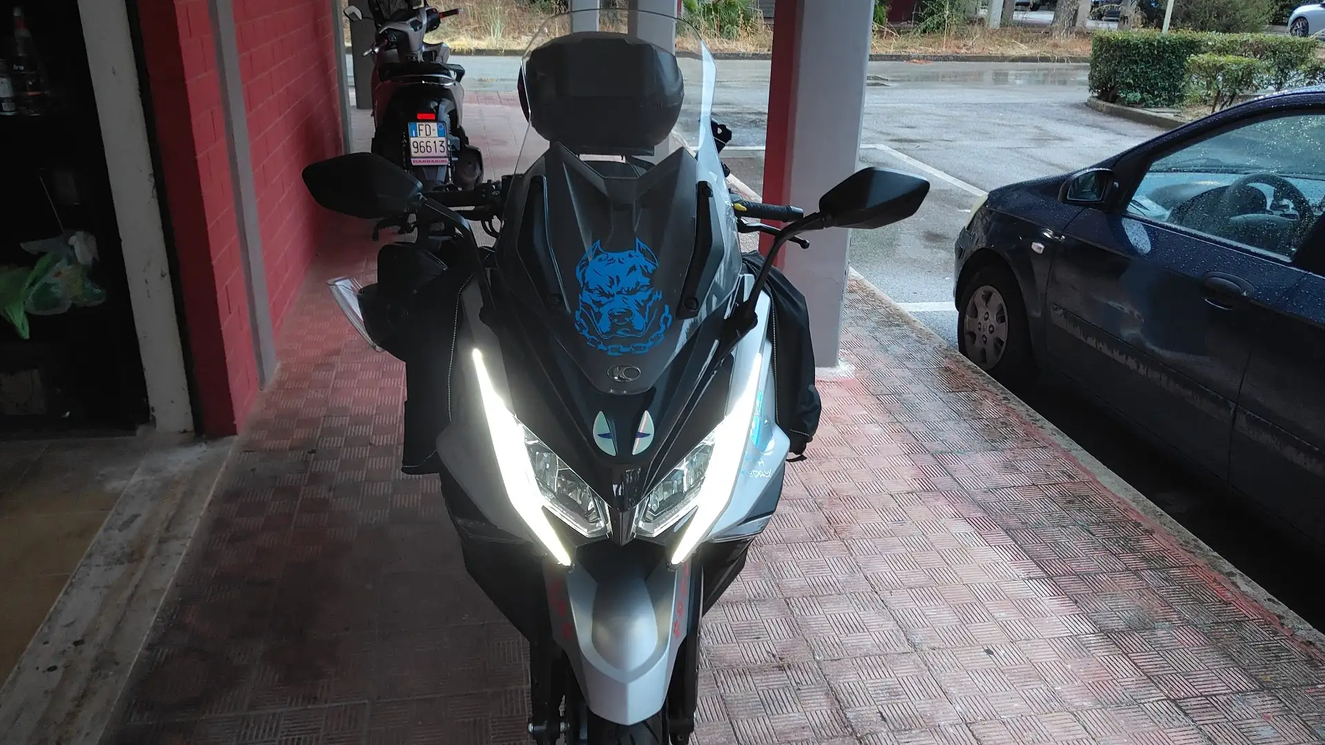 Kymco AK 550 premium Grigio - 1