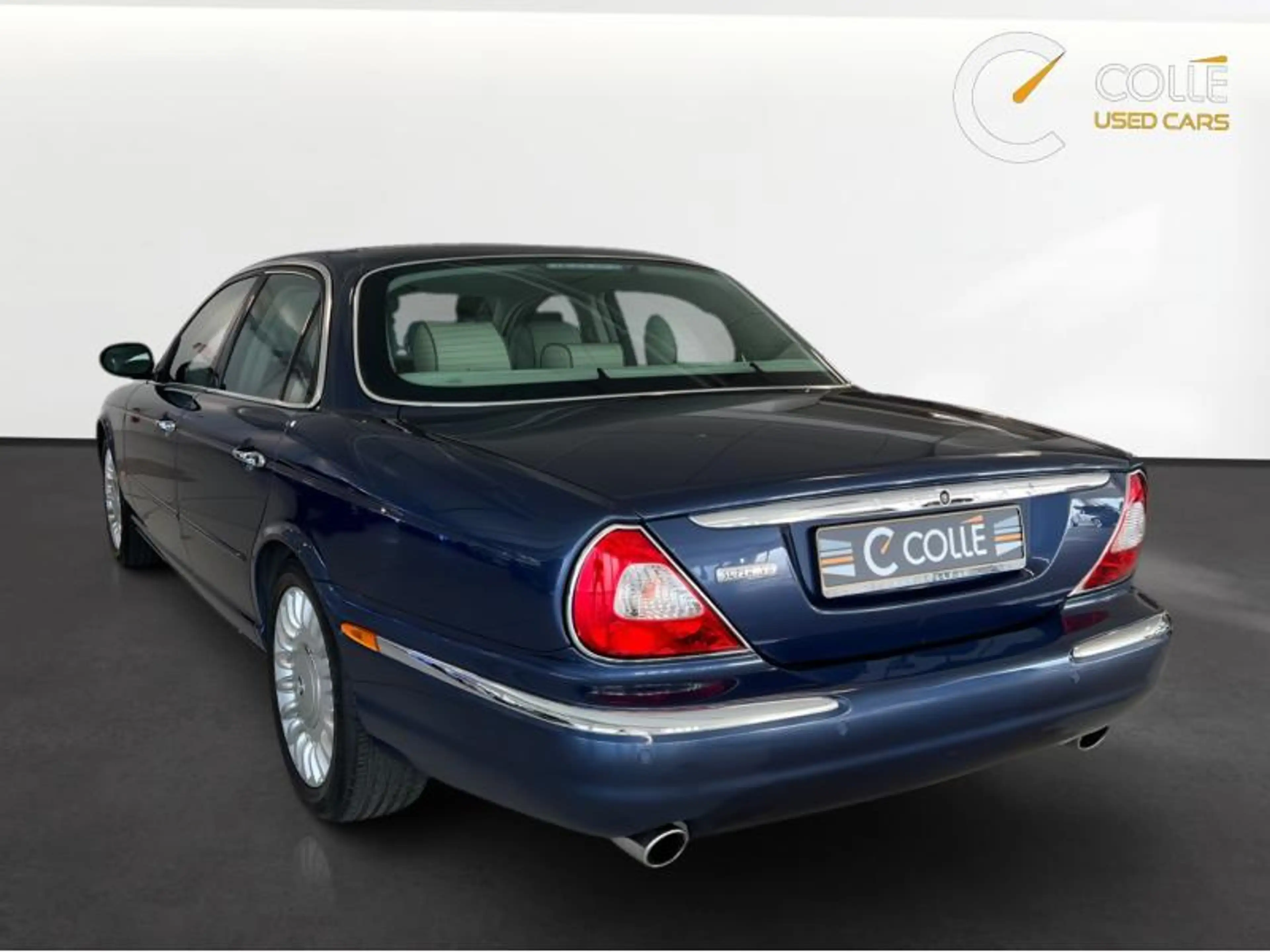 Jaguar XJ Voiture en dépot vente — photo 4