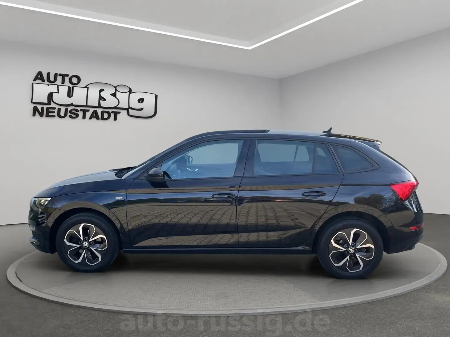 Skoda Scala Drive 125 1.0 TSI, AHZV 1. Hand Schwarz - 2
