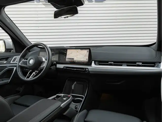 BMW X1 view 3