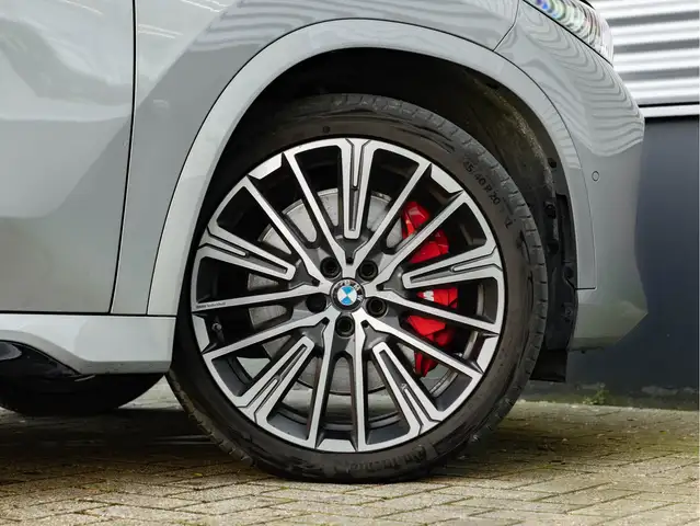 BMW X1 view 13