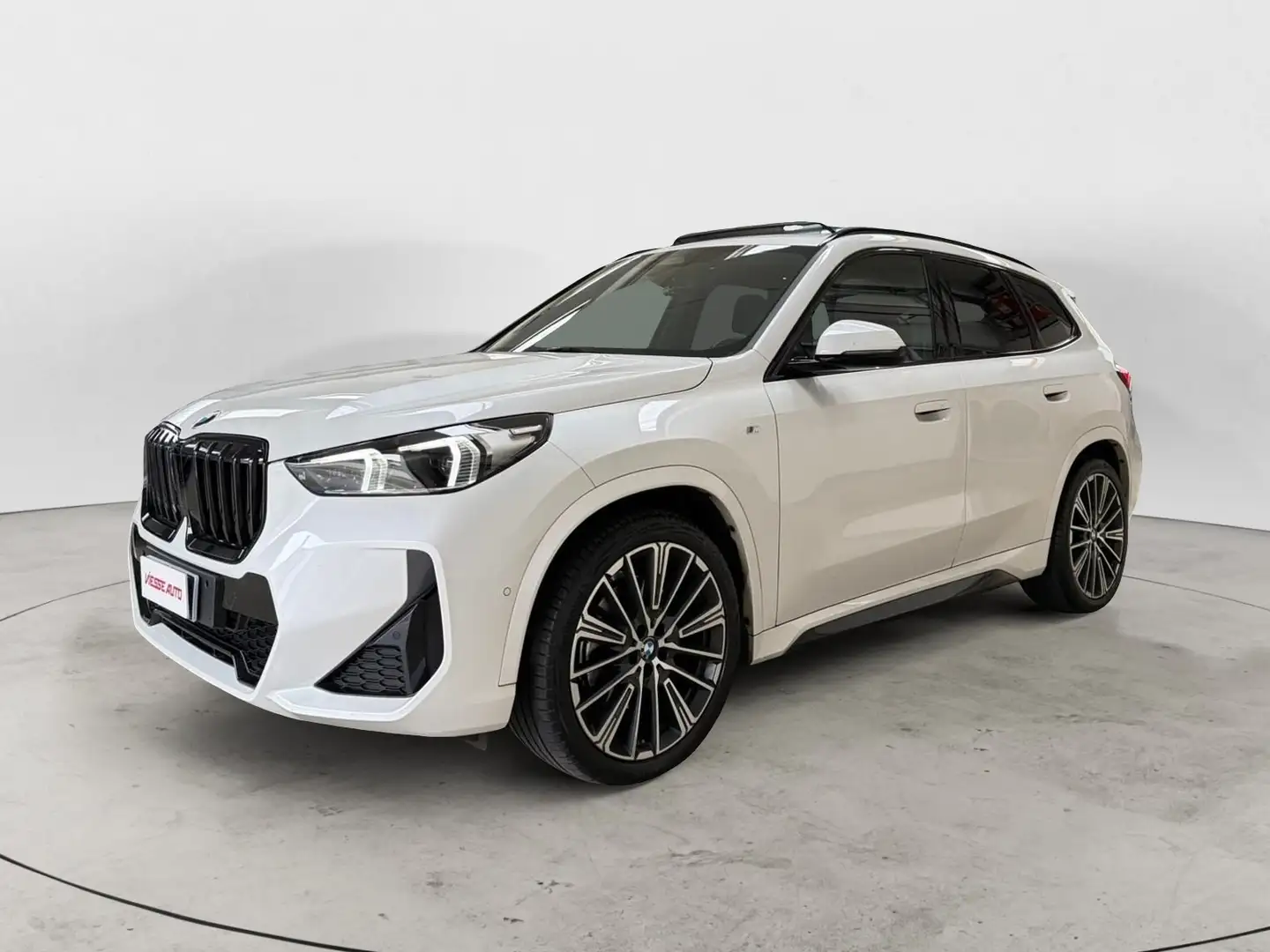 BMW X1 xdrive23i mhev 48V MSport - tetto Bianco - 1