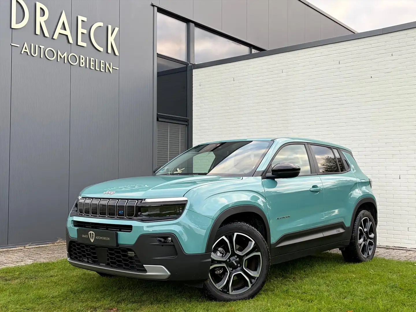 Jeep Avenger Summit Bleu - 1