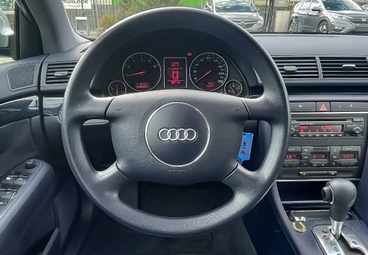 AUDI A4 - 3.0 220ch - CONTROLE TECHNIQUE OK - CLIMATISATION
