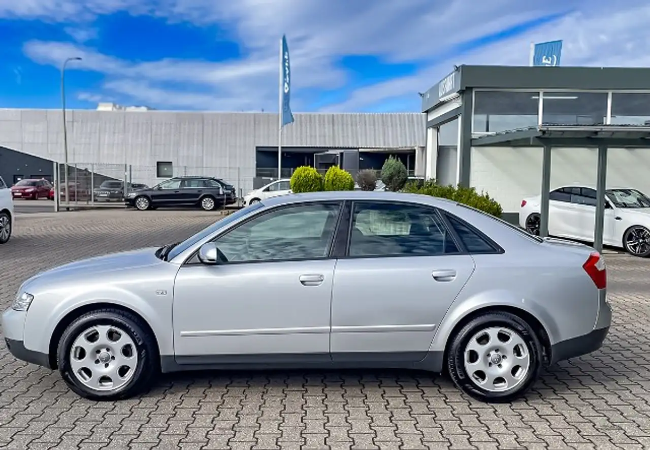 AUDI A4 - 3.0 220ch - CONTROLE TECHNIQUE OK - CLIMATISATION
