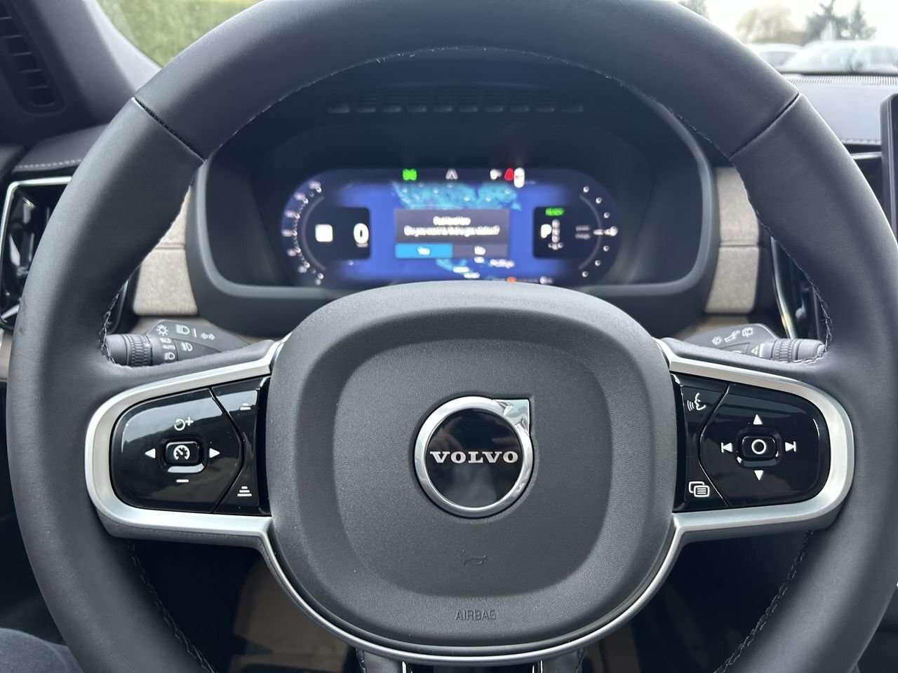 2026 Volvo XC90 Plus 7-Seater (Bright Theme) Rear Camera Washer | thumb 22