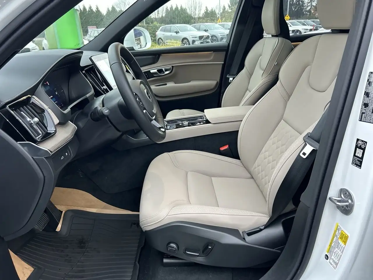 Volvo XC90 снимка Volvo XC90