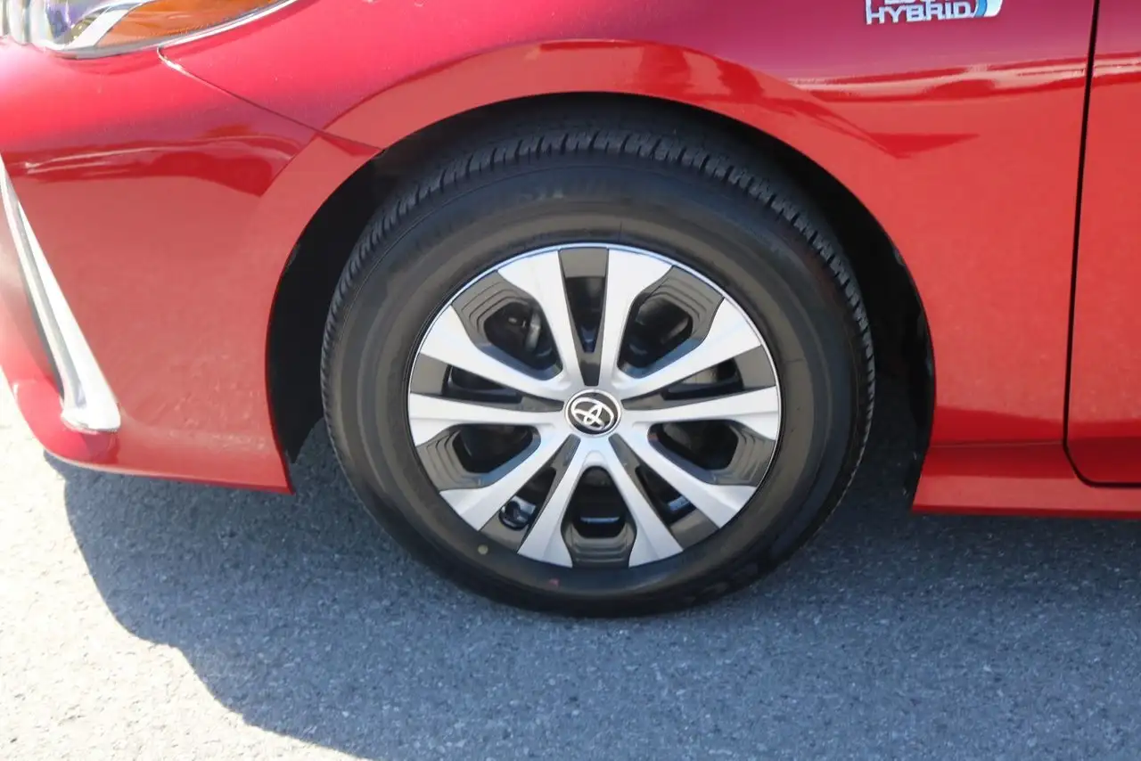 Toyota Prius Prime fotografie Toyota Prius Prime