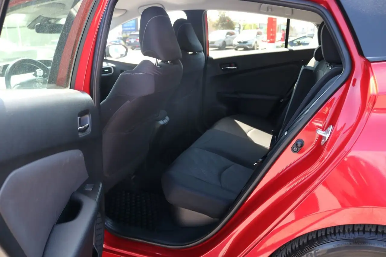 Toyota Prius Prime fotografie Toyota Prius Prime