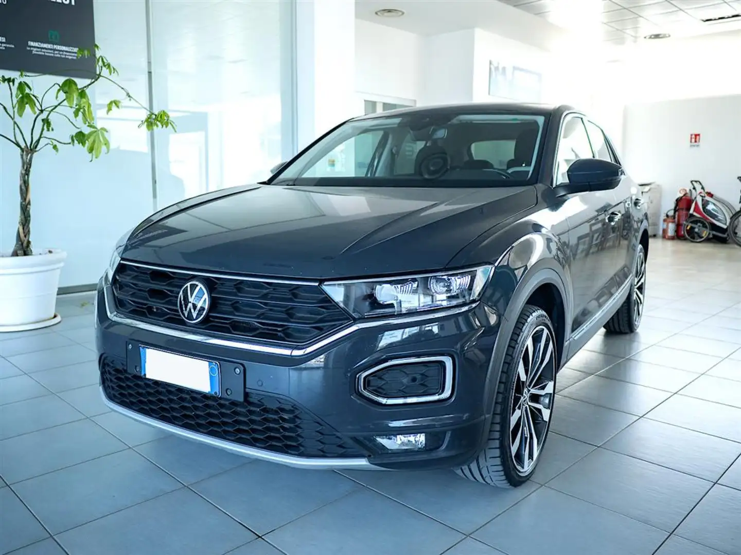 Volkswagen T-Roc 2.0 TDI 150CV Advanced DSG 36 MESI DI GARANZIA Gris - 1