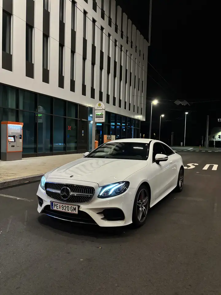 Mercedes-Benz E 220