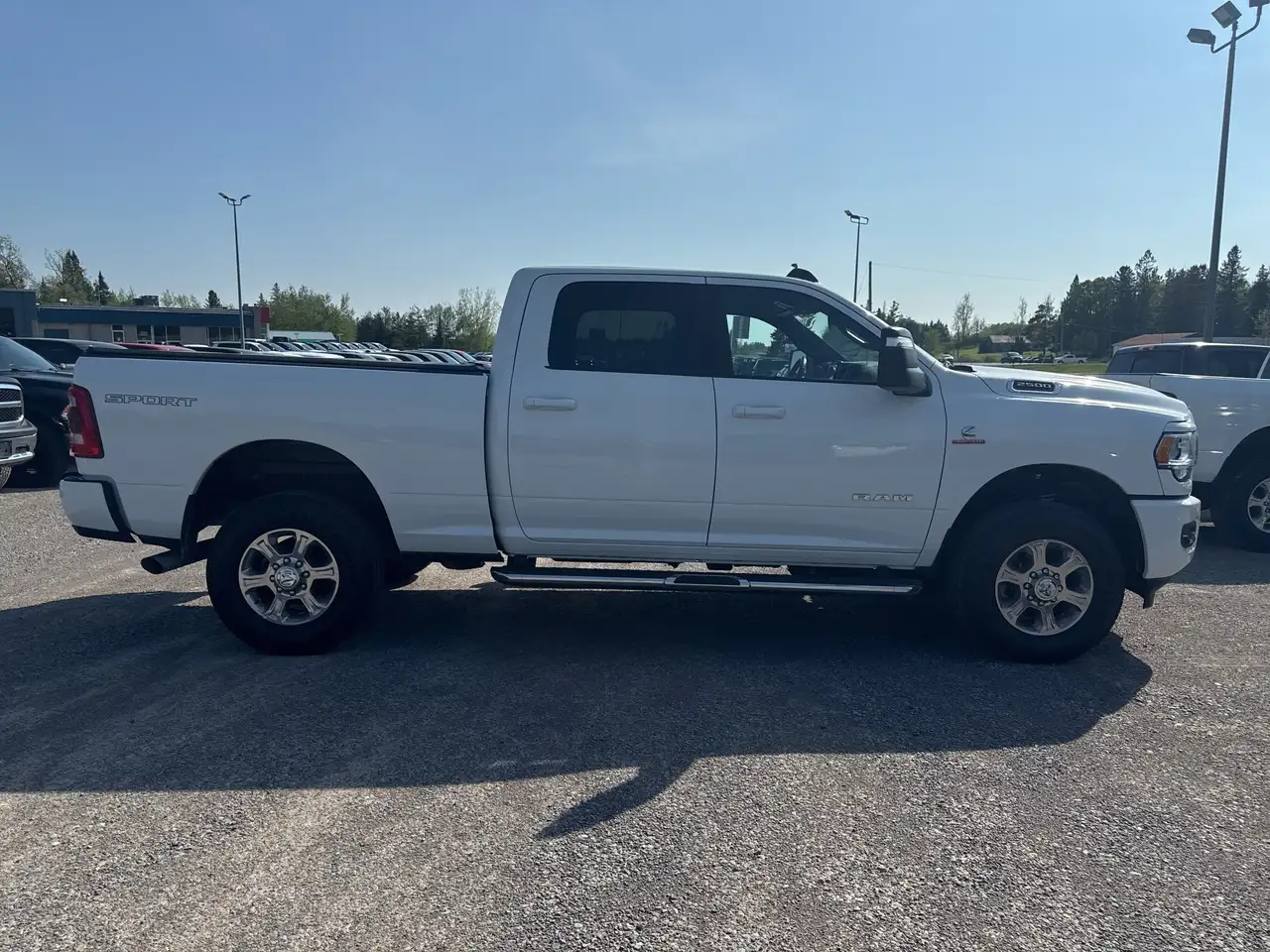 RAM 2500 снимка RAM 2500