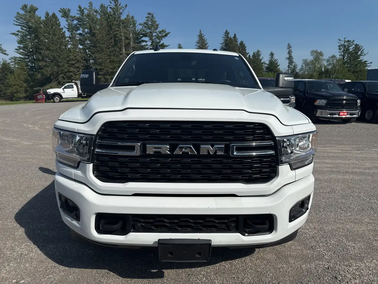 RAM 2500 снимка RAM 2500