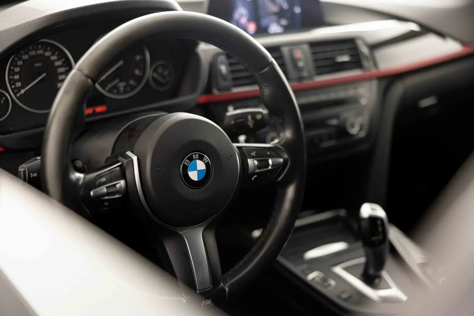 BMW 318 318d Aut. - 2