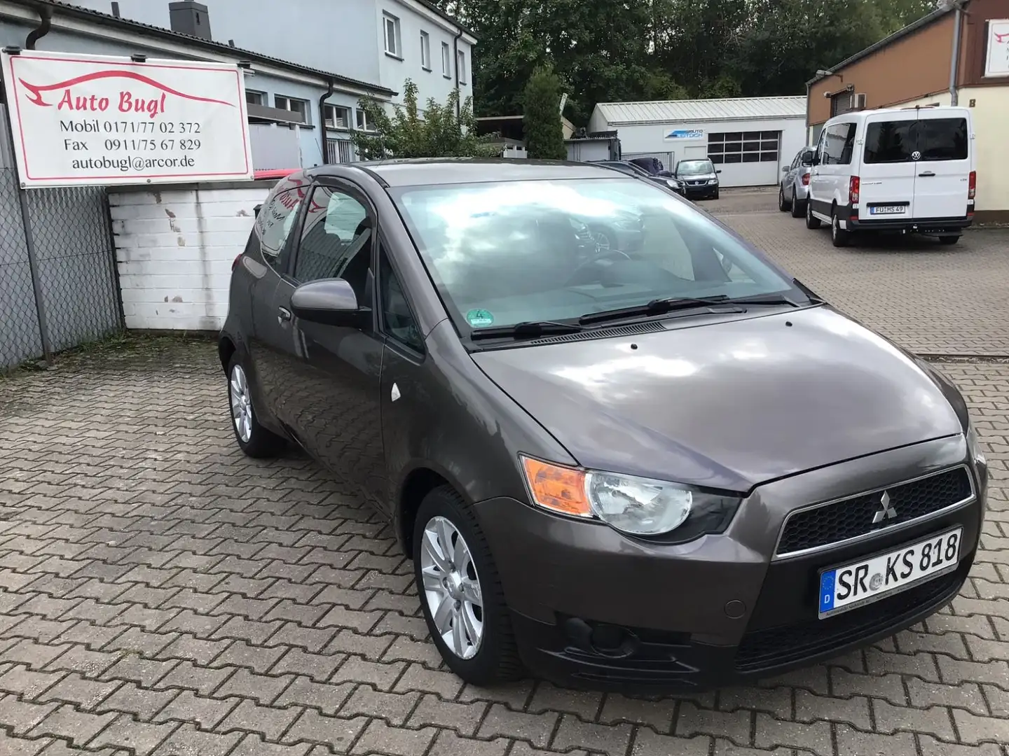 Mitsubishi Colt Lim. 3-trg. XTRA+Alu+Klima+ 79000KM Braun - 2