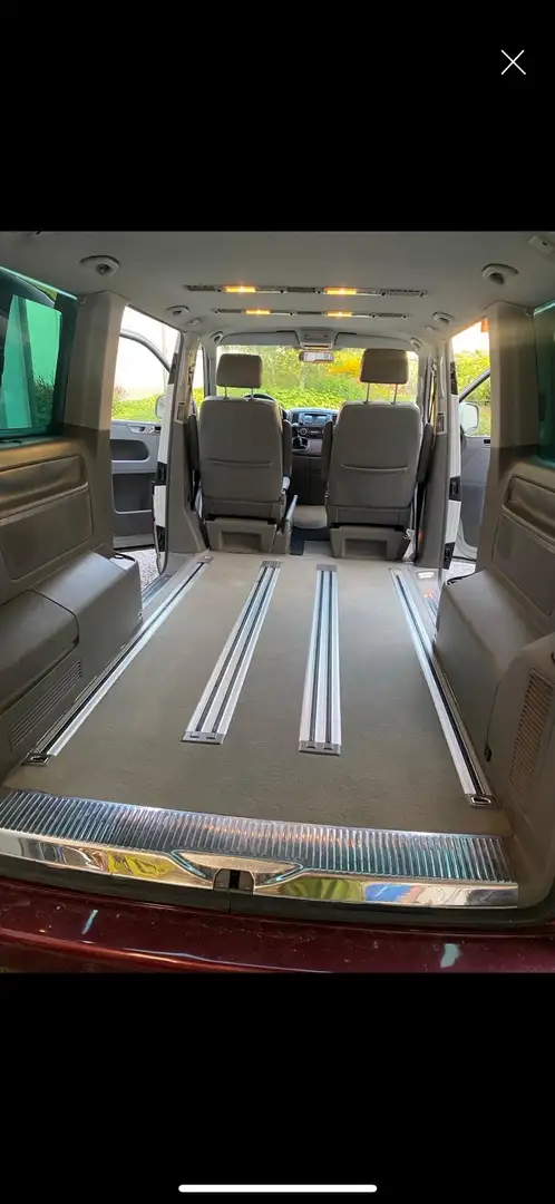 Volkswagen T5 Multivan Highline 2,5 TDI 4motion D-PF - 2