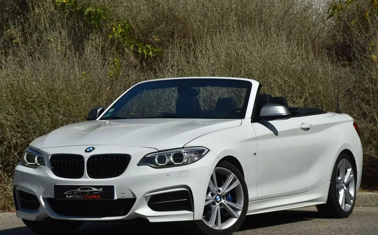 BMW 235