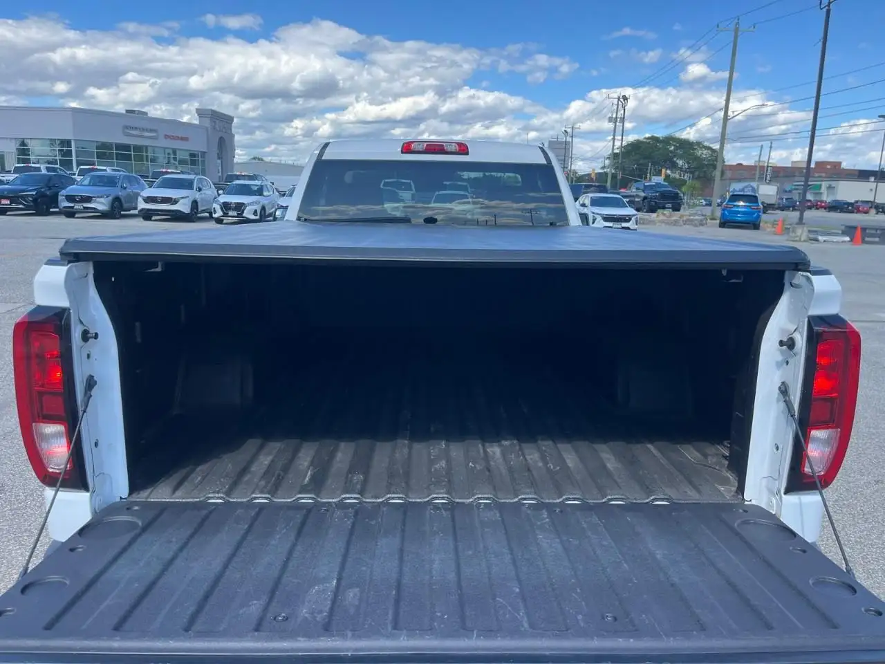 GMC Sierra 1500 снимка GMC Sierra 1500
