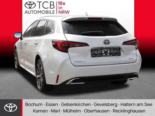 Toyota Corolla view 2