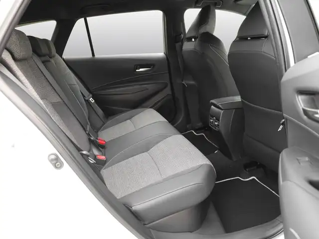 Toyota Corolla view 7