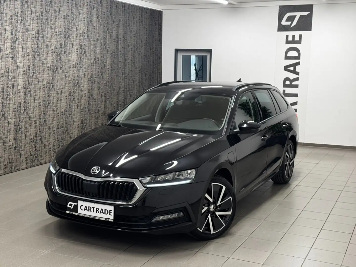 Skoda Octavia iV 1,4 Ambition Schwarz - 2