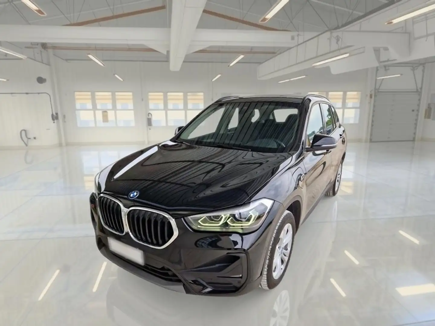 BMW X1 xDrive 25e Business Advantage automatico - 1