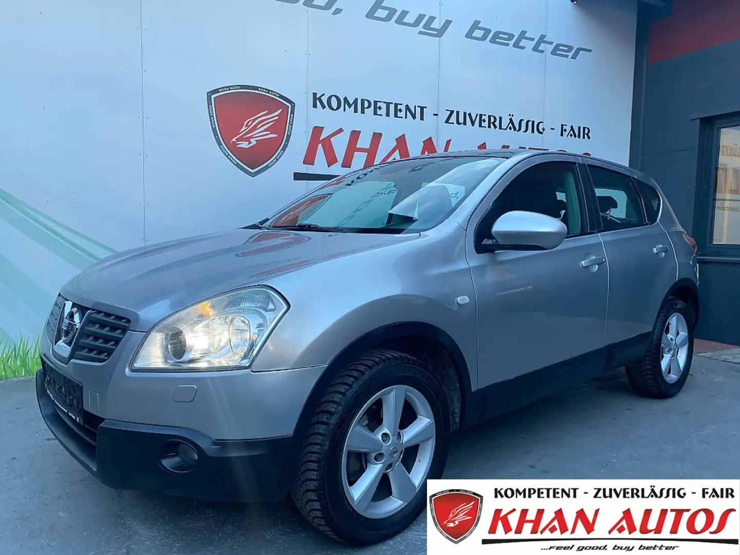 Nissan Qashqai 2,0 dCi tekna 4WD DPF Aut. *Leder*Panorama* Grau - 1