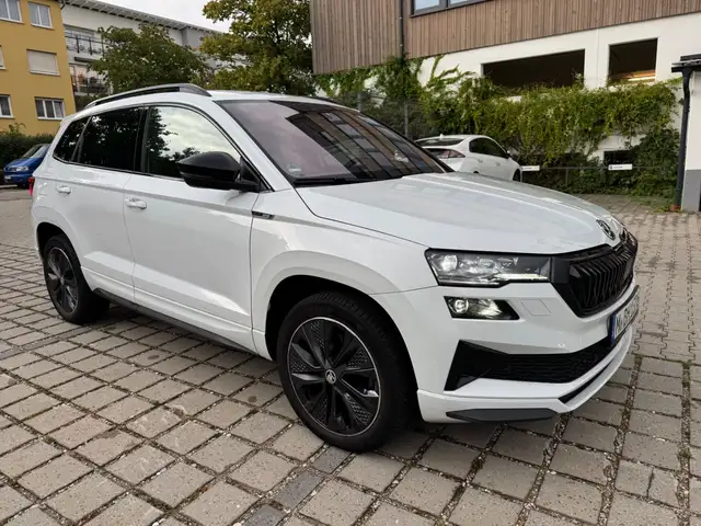 Skoda Karoq Sportline Matrix / Garantie