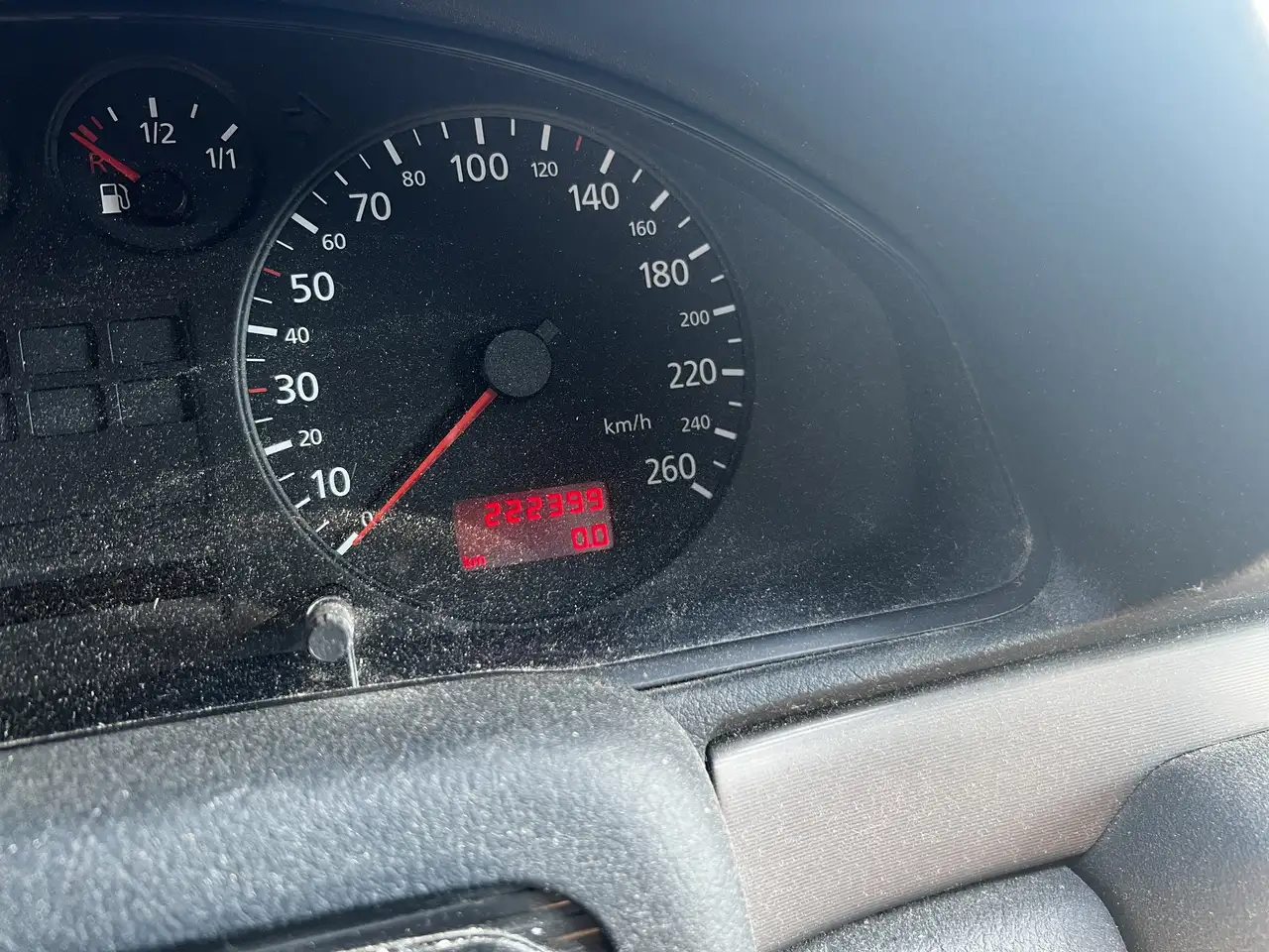 Audi A4 1.6, foto 1