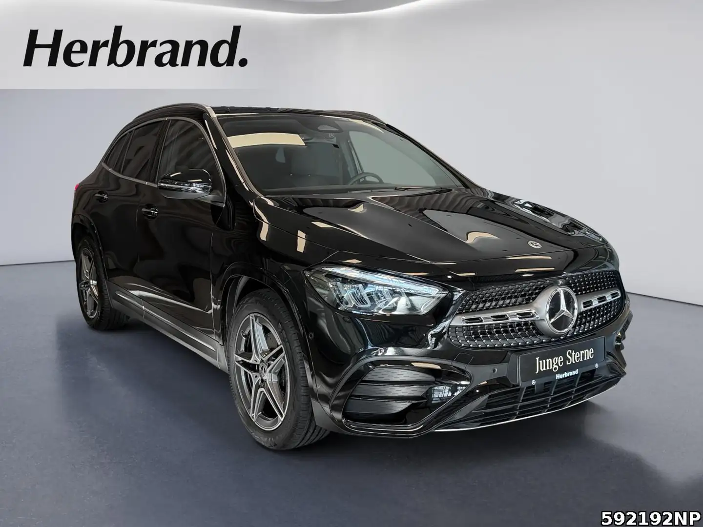 Mercedes-Benz GLA 200 d AMG Keyless-Go Kamera LED Ambiente Schwarz - 2