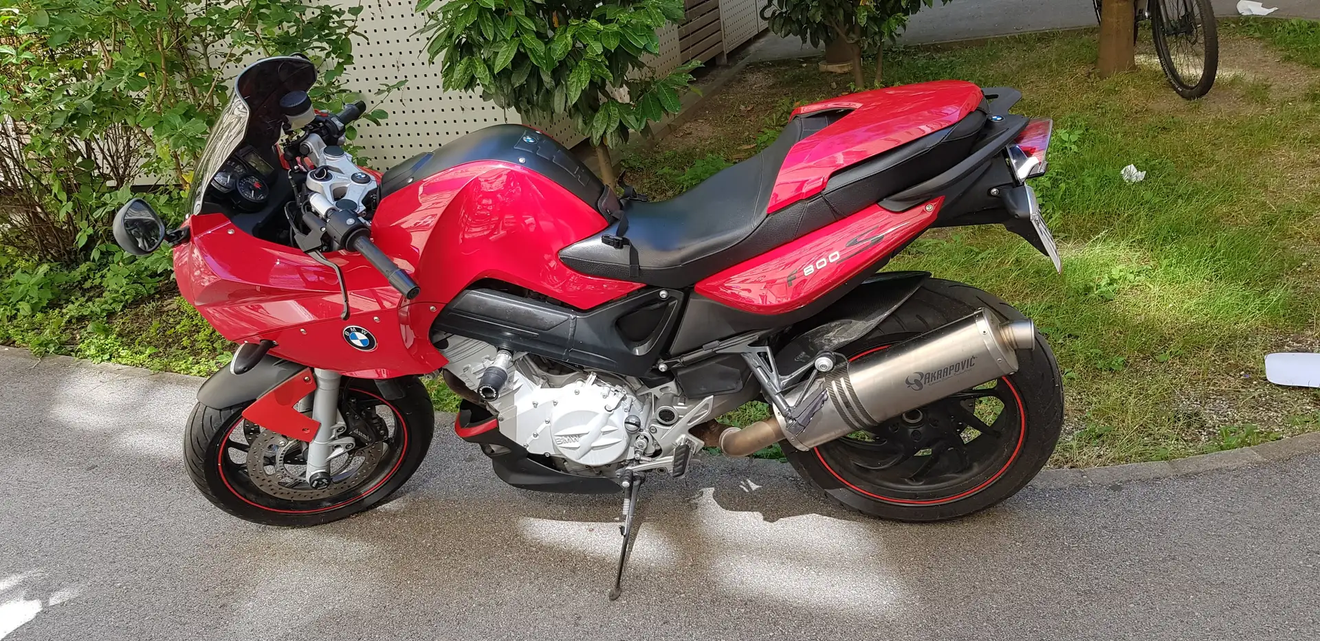 BMW F 800 S Červená - 1