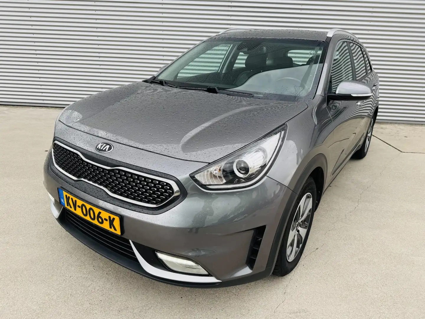 Kia Niro 1.6 GDi Hybrid First Edition Trekhaak | 1300 kg tr Grijs - 2
