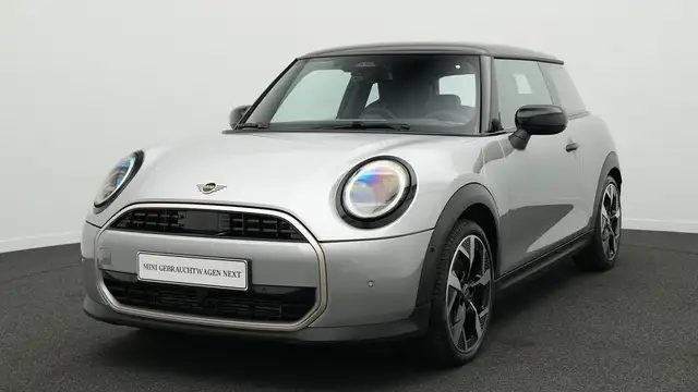 MINI Cooper C Favoured Trim