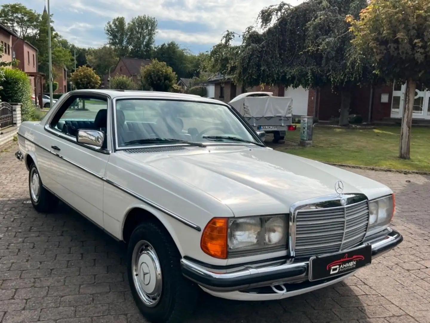 Mercedes-Benz 230 CE Coupé*W123*Automatik*S.Dach*Toller Zustnd Blanco - 1