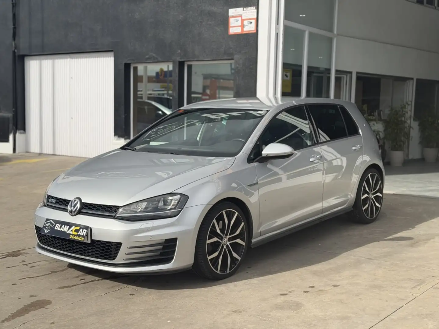 Volkswagen Golf Variant 2.0TDI BMT GTD 184 Plateado - 2