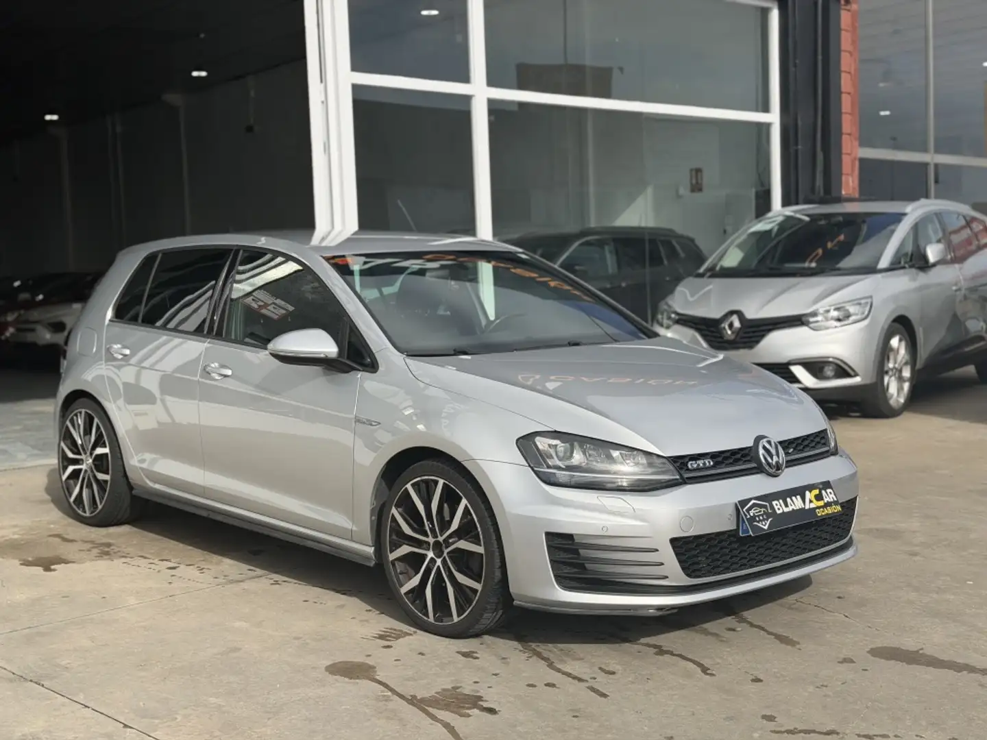 Volkswagen Golf Variant 2.0TDI BMT GTD 184 Plateado - 1