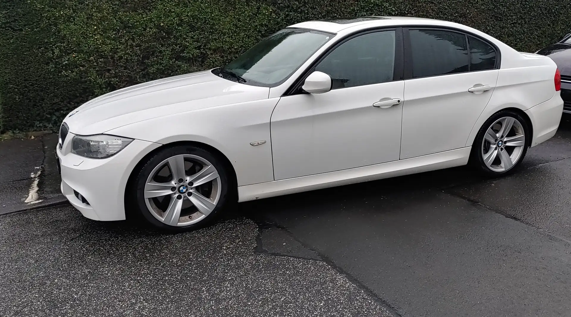 BMW 335 335i M-Sportpaket Weiß - 1