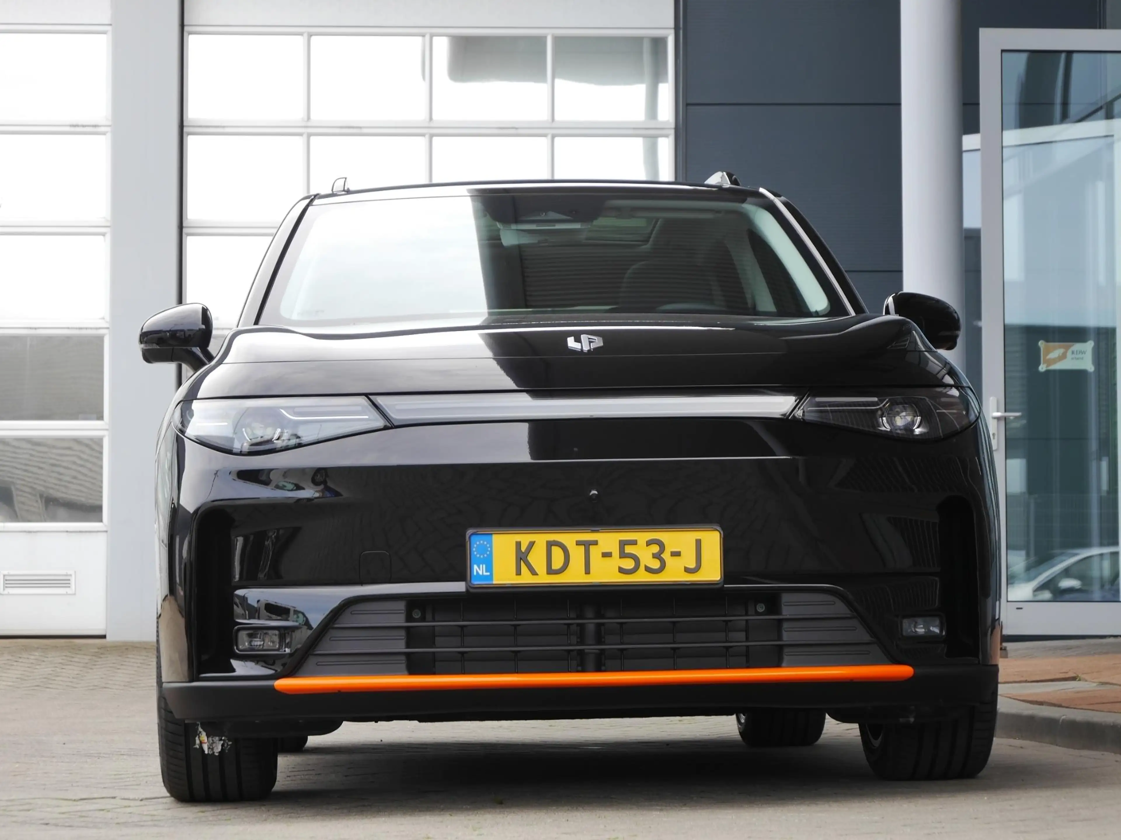 Leapmotor C10 Design ProMax AWD 81.9 kWh | Irmscher | Dutch edit — photo 3