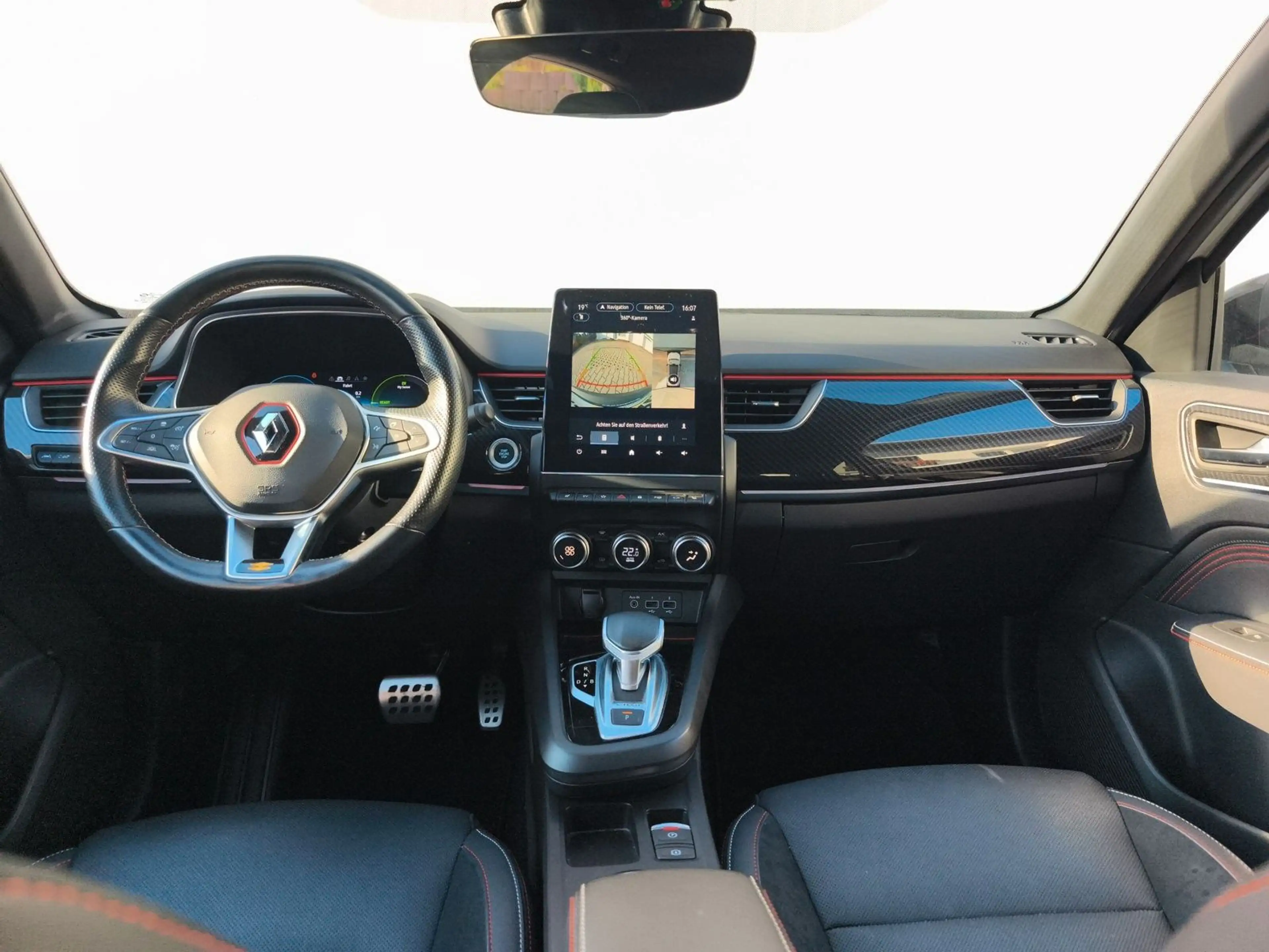Renault Arkana R.S. Line Plug in Hybrid — photo 7
