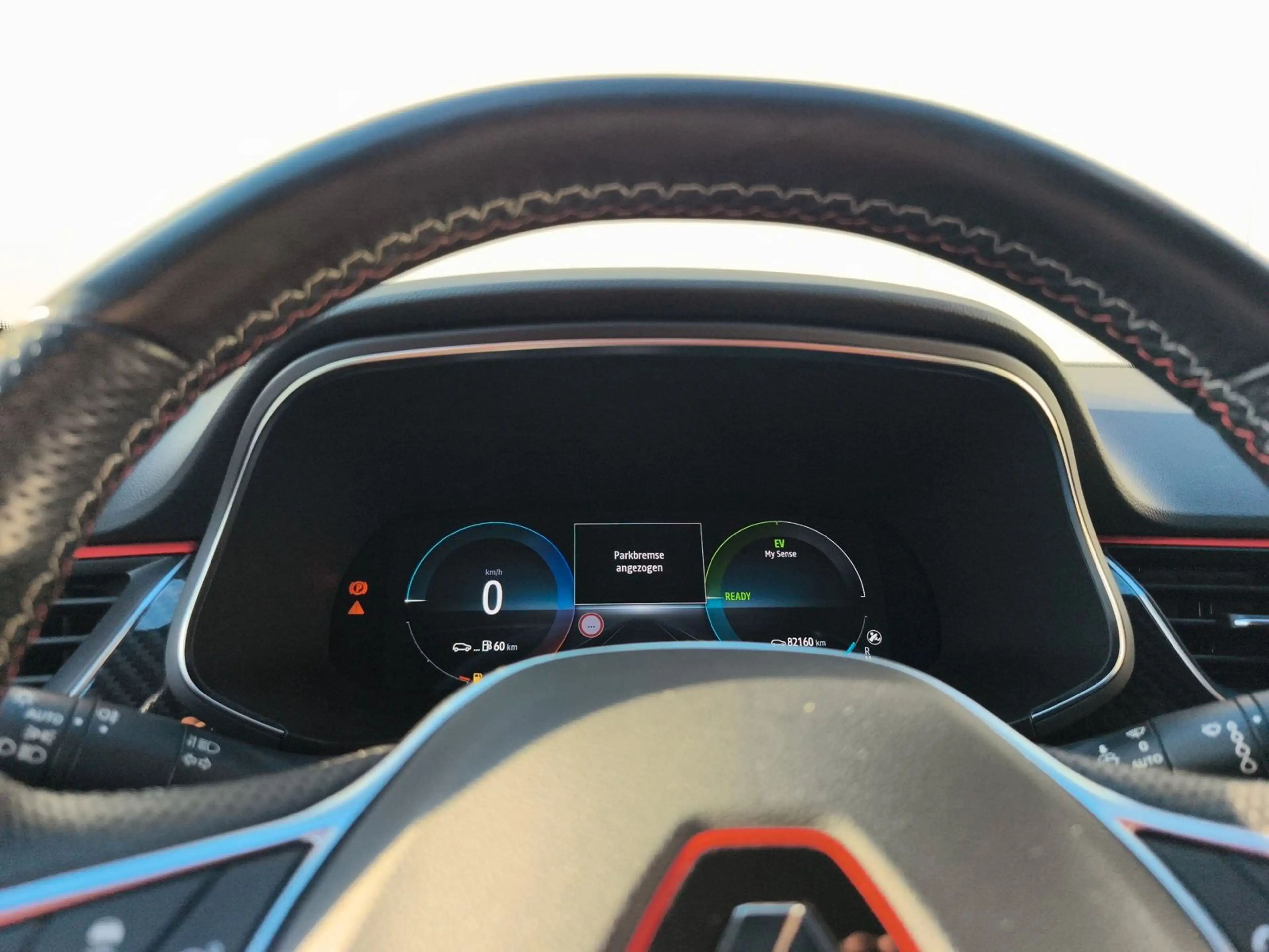 Renault Arkana R.S. Line Plug in Hybrid — photo 9