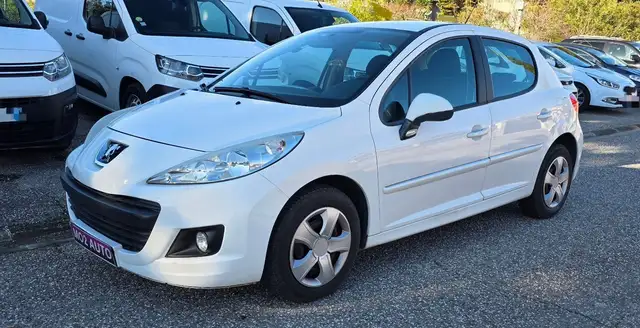 Peugeot 207 120.000KMS 1.4i 75CH 2012 CLIM