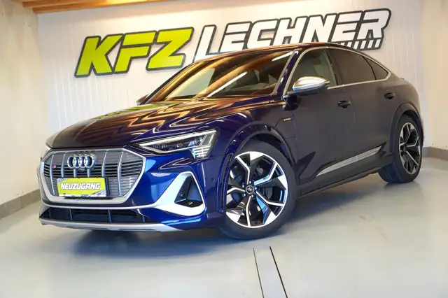 Audi E-Tron view 8
