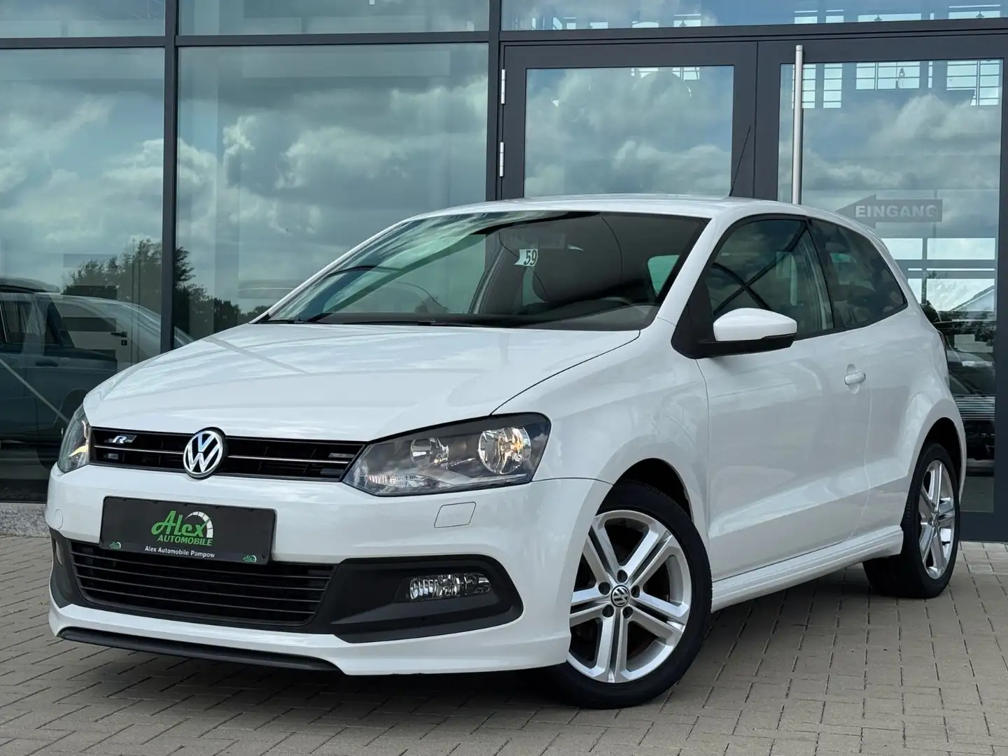 Volkswagen Polo V 1.2 R-Line Klimaautom. Garantie TÜV NEU Weiß - 1